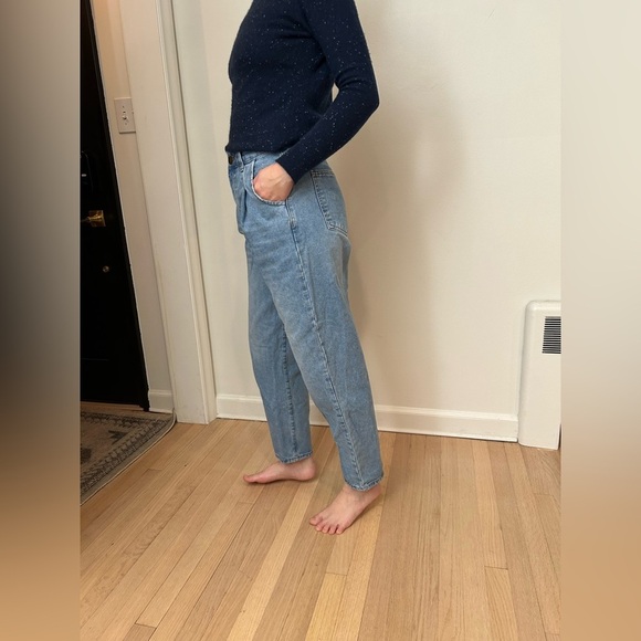 BLUE SAVVY Paper bag barrel high waist jeans size 26/28
Abercrombie madewell - Picture 9 of 9